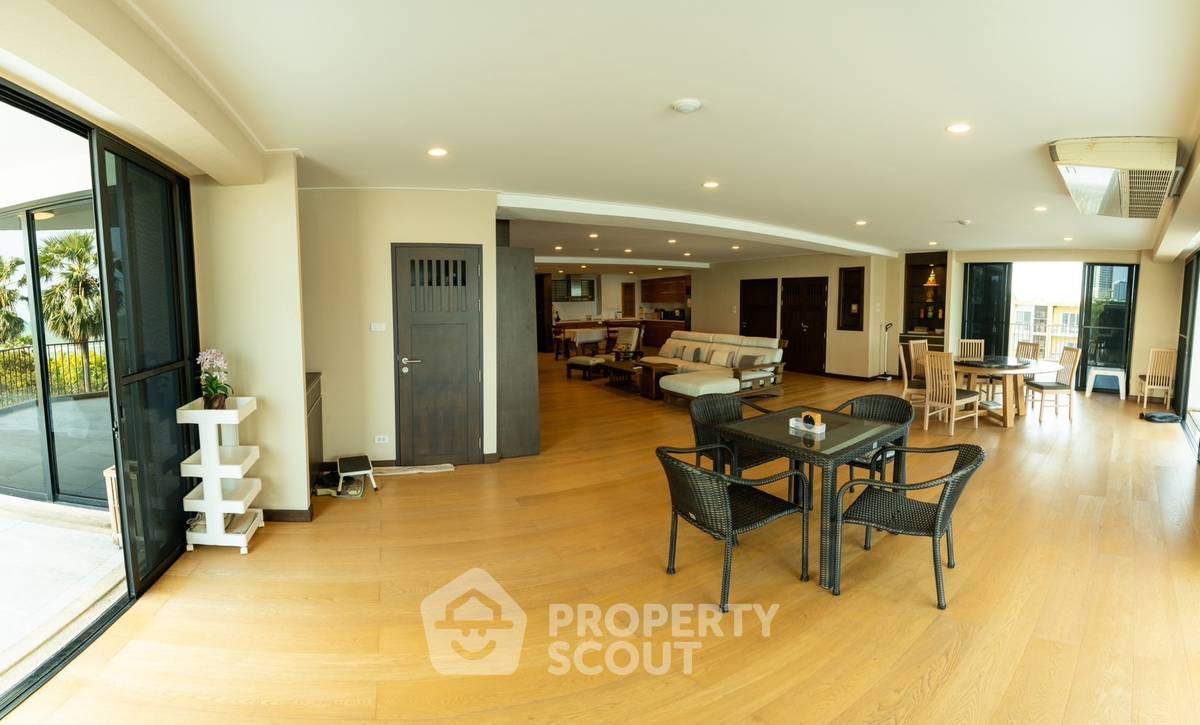picture 3-BR Condo at Cha-am Beach Club close to Cha-Am Beach (ID 1110924) - 5/27