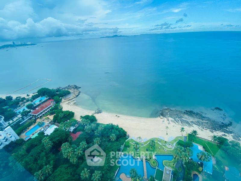 picture 1-BR Condo at The Palm - Wongamart Beach close to Pattaya North (ID 1000421) - 10/18