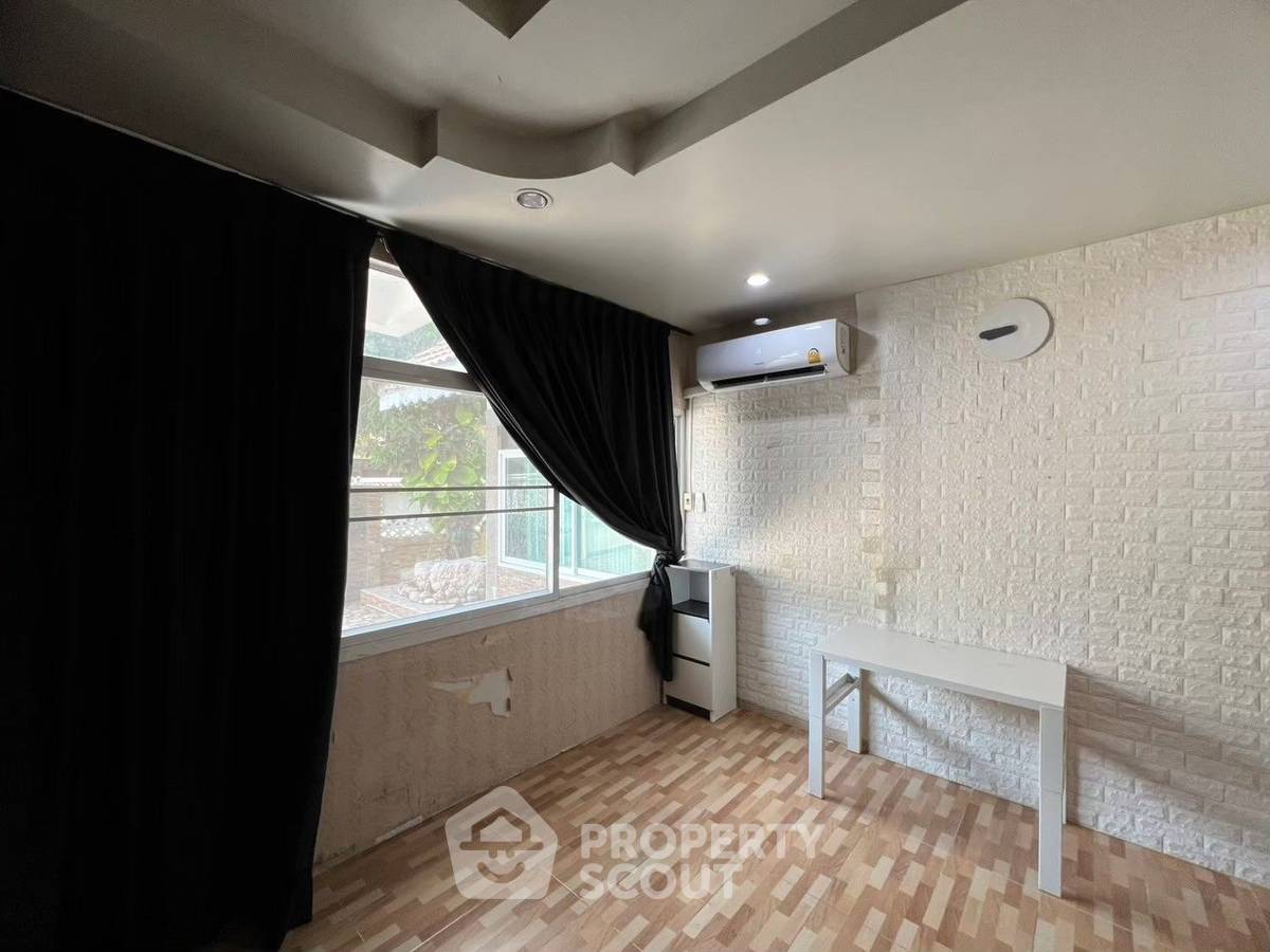 รูป บ้าน 3-ห้องนอน ใน ดอนเมือง (ID 2289667) - รูปที่ 42/45