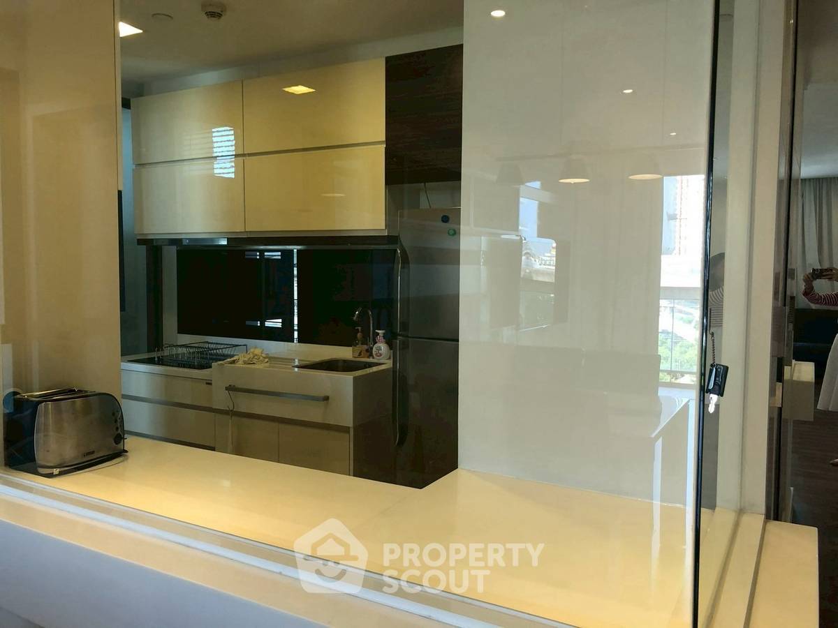 รูป คอนโด 2-ห้องนอน ที่ เดอะ รูม สุขุมวิท 62 ใกล้ BTS ปุณณวิถี (ID 2286973) - รูปที่ 6/13