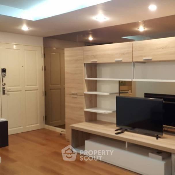 รูป คอนโด 1-ห้องนอน ที่ ซีนิธ เพลส แอท สุขุมวิท คอนโดมิเนียม ใกล้ BTS พระโขนง (ID 426247) - รูปที่ 1/4