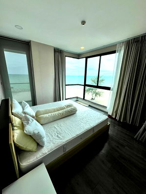 Condos for rent Rayong : Condo for rent, The Courtyard, next to Saengchan Beach, Rayong