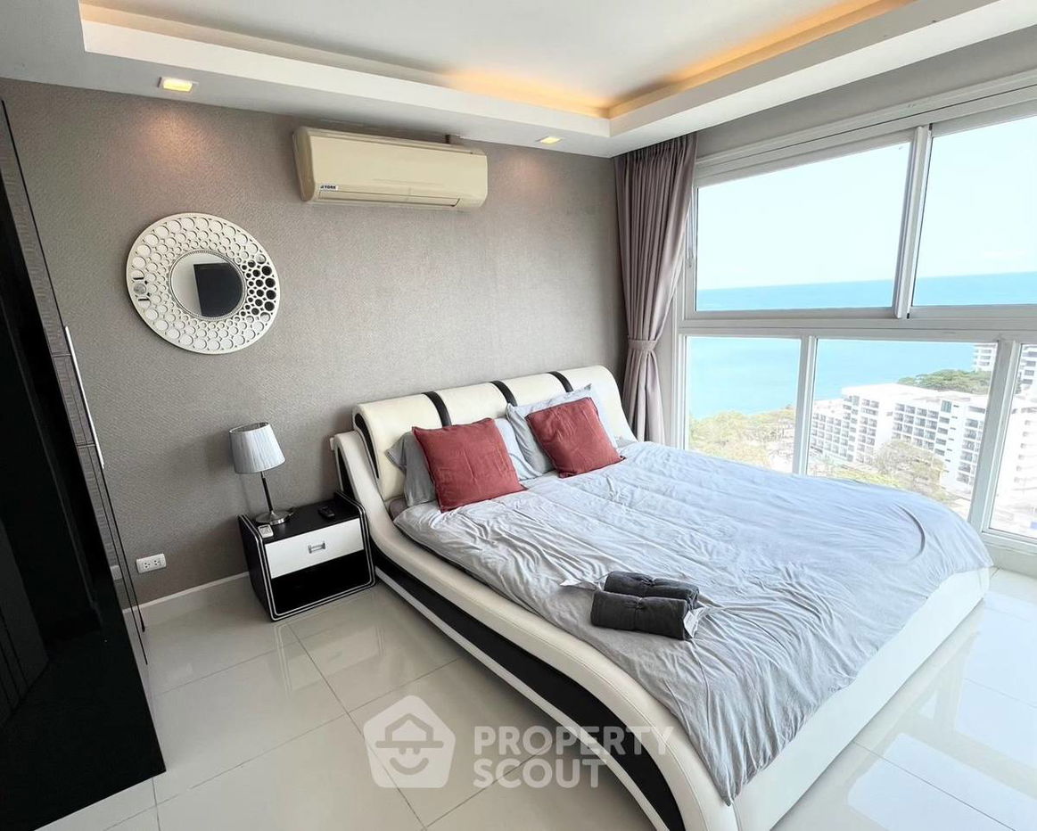 picture 3-BR Condo at Cosy Beach View close to Phratamnak (ID 2213633) - 9/18