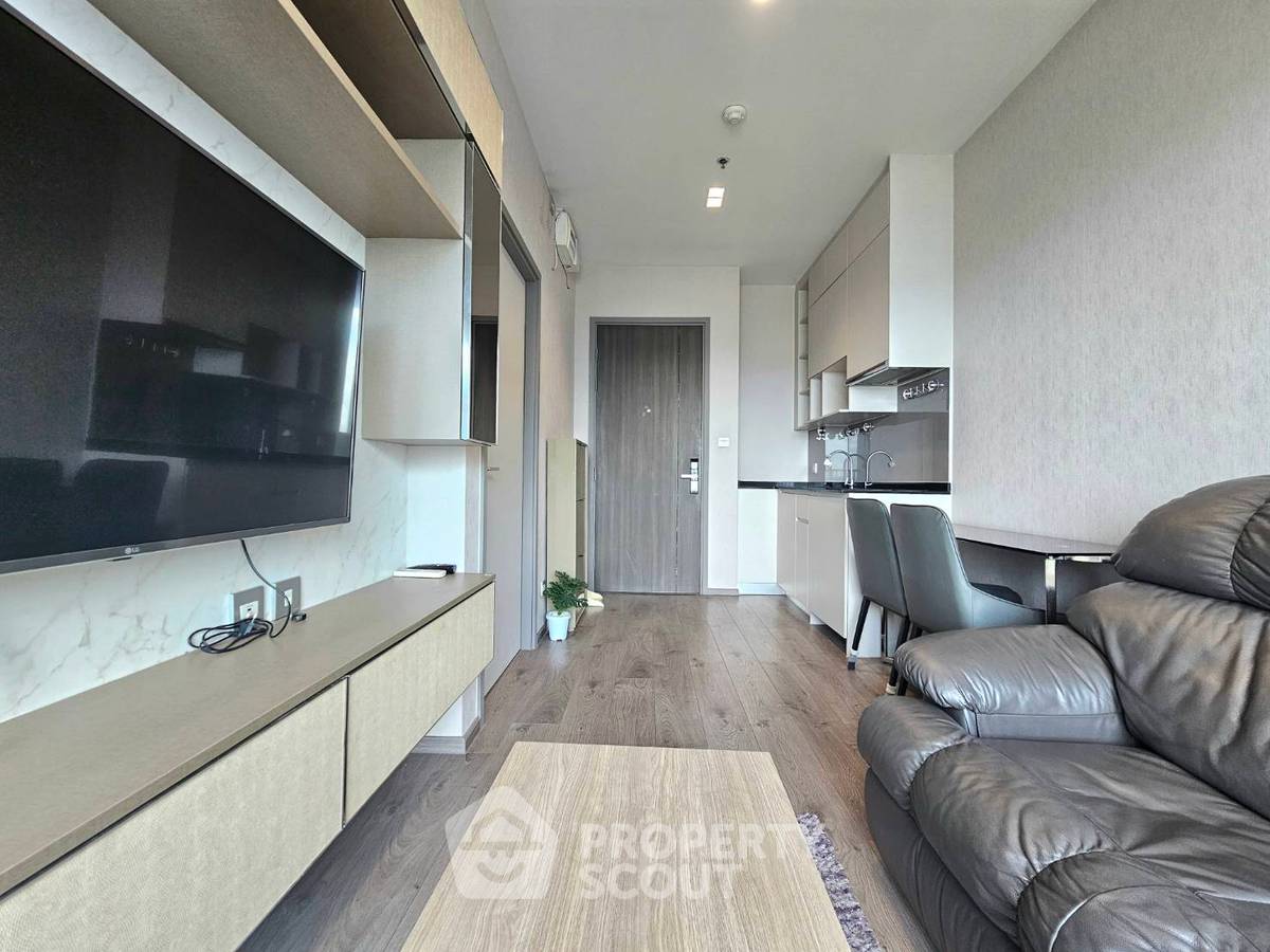 picture 1-BR Condo at Whizdom Avenue Ratchada – Ladprao near MRT Ratchadaphisek (ID 1308147) - 2/5