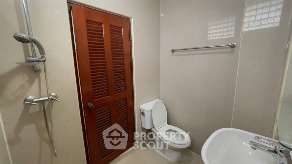 picture 4-BR Townhouse near ARL Ramkhamhaeng (ID 1289054) - 13/16