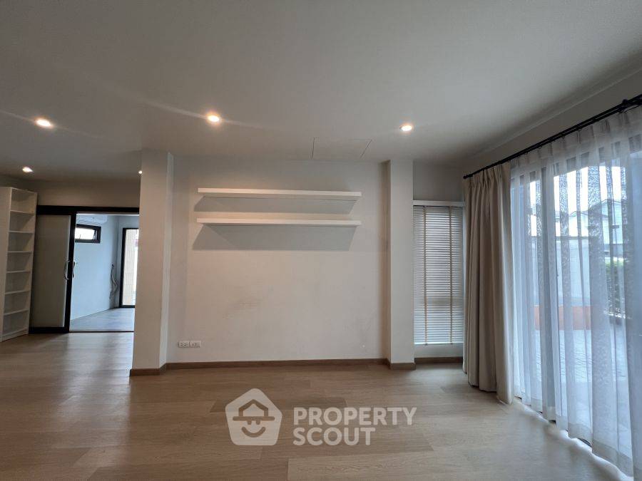 picture 3-BR Condo at Dcondo Bliss Sriracha in Thung Sukhla (ID 2150242) - 9/10