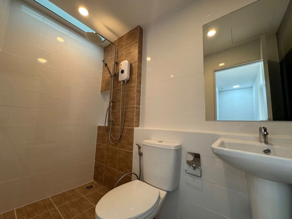 รูป For Rent: Townhome at Pleno Sukhumvit–Bangna 2 - รูปที่ 15/19