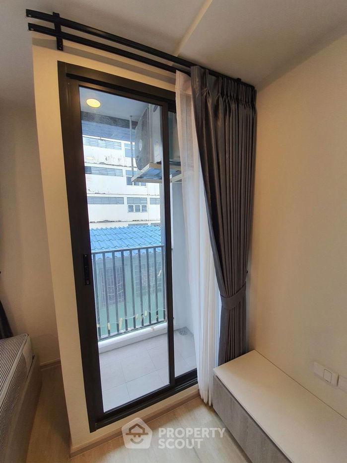 picture Studio Condo at I’m Chinatown Residence near MRT Wat Mangkon (ID 1545876) - 3/11