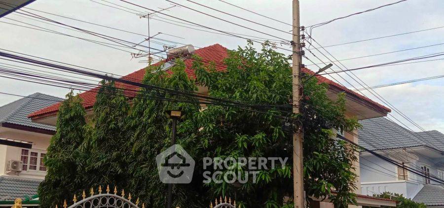 รูป บ้าน 3-ห้องนอน ที่ หมู่บ้าน ลภาวัน 14 ใน บางรักพัฒนา (ID 2147307) - รูปที่ 4/6