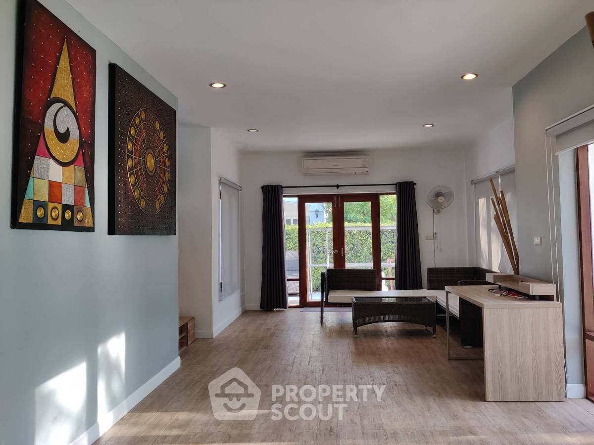 picture 4-BR House at Baan Mio close to Artist Village Hua Hin (ID 2098085) - 15/17