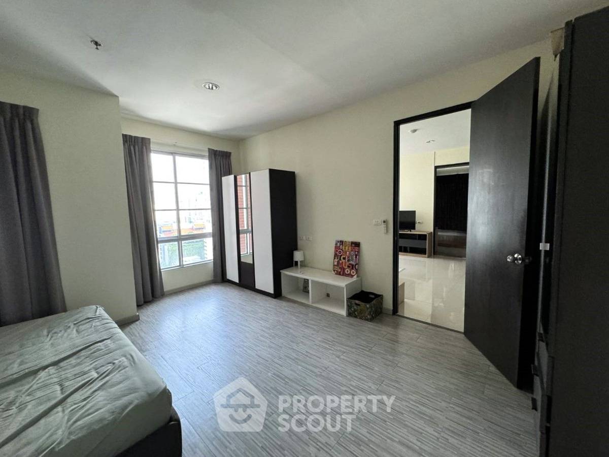 รูป คอนโด 3-ห้องนอน ที่ ซิตี้ สมาร์ท สุขุมวิท18 ใกล้ BTS อโศก (ID 767004) - รูปที่ 5/10
