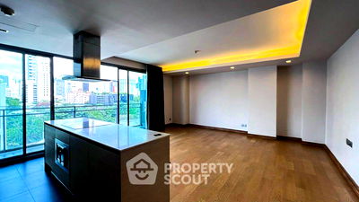 คอนโด สุขุมวิท 49 : คอนโด 3-ห้องนอน ที่ เวีย โบทานี ใกล้ BTS พร้อมพงษ์ (ID 2092290)