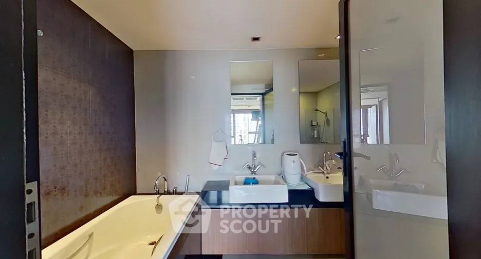 picture 3-BR Condo at W8 Thonglor 25 Condominium close to Thong Lo (ID 2064376) - 17/20