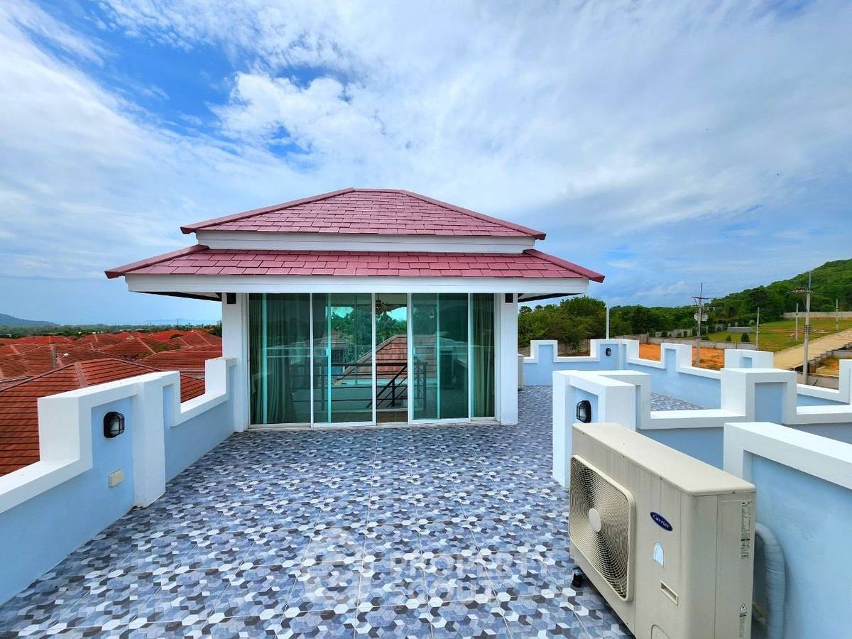 รูป วิลล่า 5-ห้องนอน ที่ บ้านโชคชัย 4 บางเสร่ ใน บางเสร่ (ID 2111281) - รูปที่ 18/21