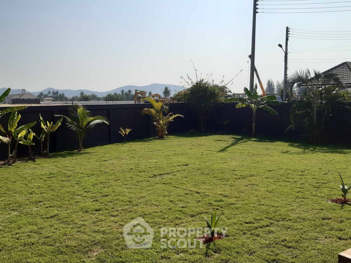 picture 3-BR House at Baan Ruk Hua Hin-Pran Buri in Wang Phong (ID 1346072) - 8/10