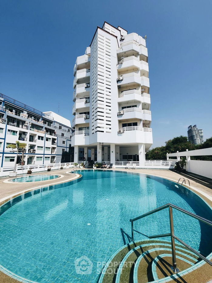 picture 1-BR Condo at Pattaya Condotel Chain Jomtien close to Jomtien Beach (ID 1275354) - 12/12