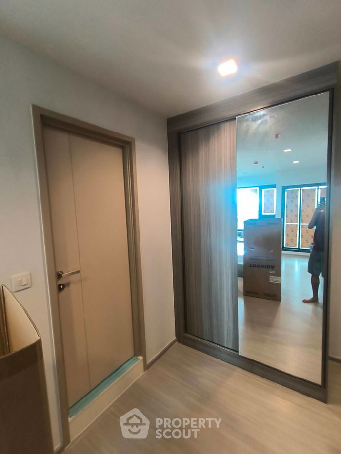 picture 1-BR Condo at Life Sathorn Sierra near BTS Talat Phlu (ID 2294750) - 2/5