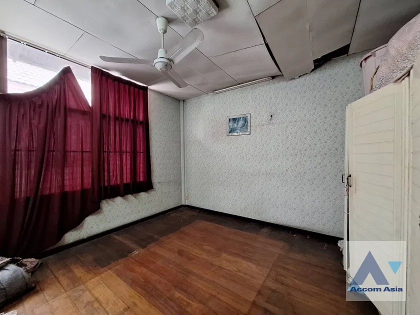 picture 🔼🔽 AccomA 📩  3 BR House in Khlong Ton Nuea (AA38658) - 8/9