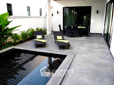 Houses for sale Phuket : 3-BR Villa in Rawai (ID 791527)
