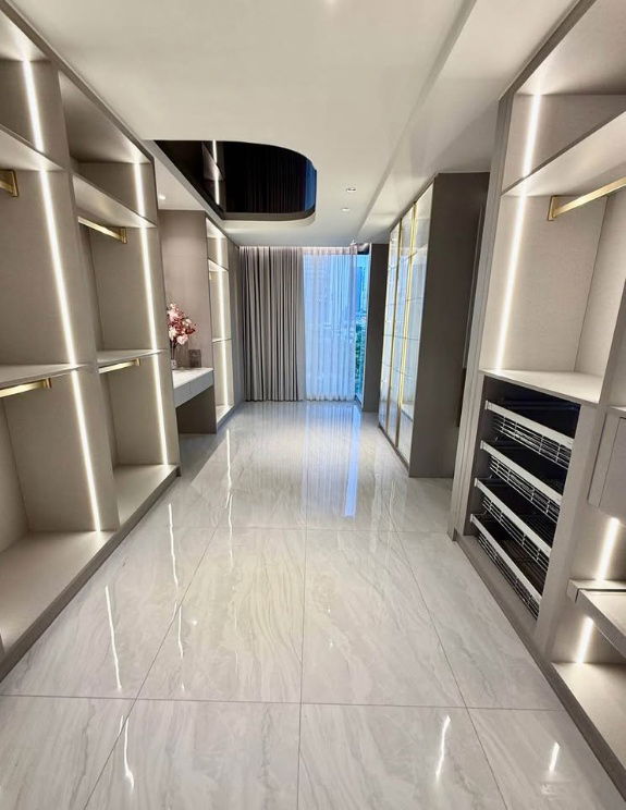 picture Condo for rent: Fynn Sukhumvit 31, near MRT Sukhumvit, 135,000 baht, property code: RS1705 - 20/43