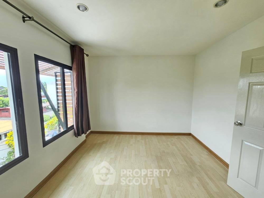 รูป ทาวน์เฮาท์ 3-ห้องนอน ที่ อารียา โมวา เกษตร-นวมินทร์ ใน จรเข้บัว (ID 1596669) - รูปที่ 4/8