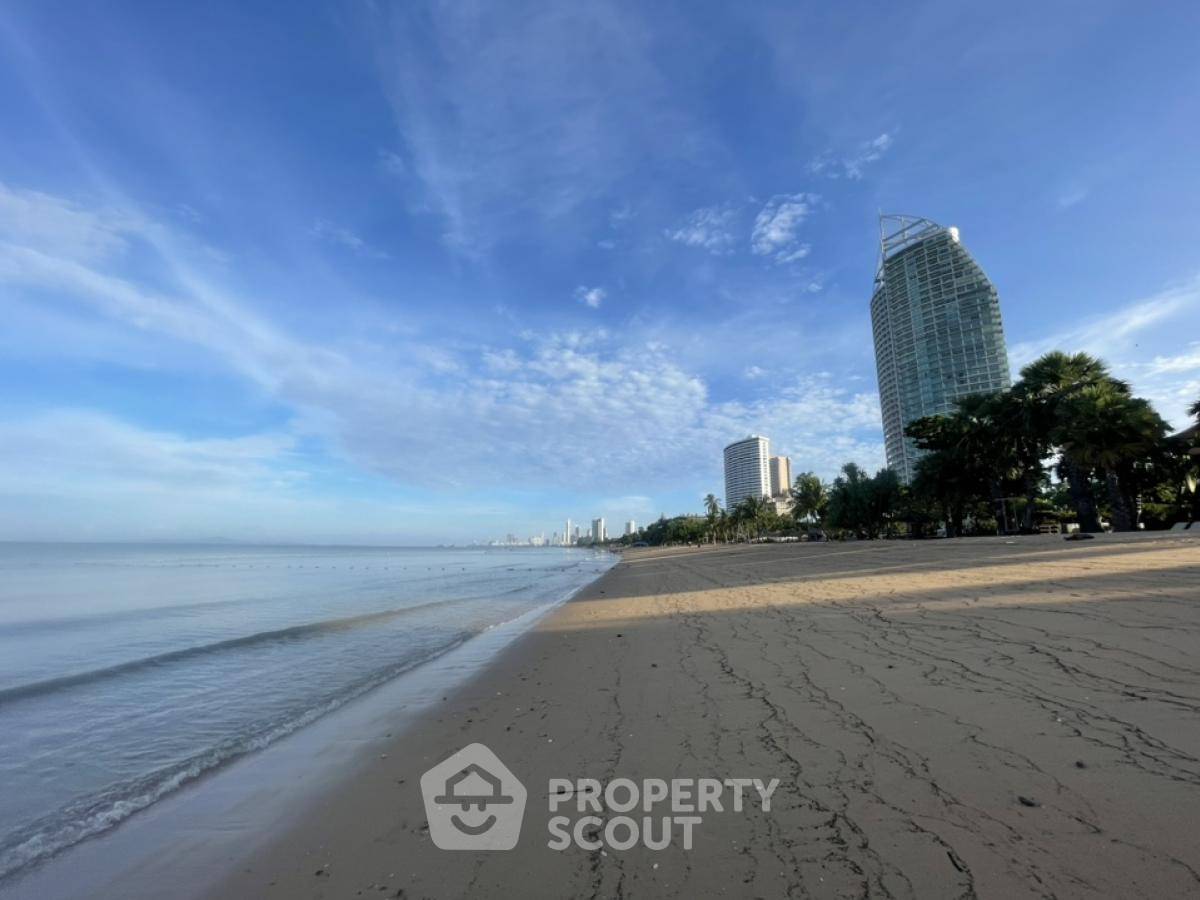 picture 2-BR Condo at Movenpick White Sand Beach Pattaya close to Pattaya (ID 1820298) - 14/15