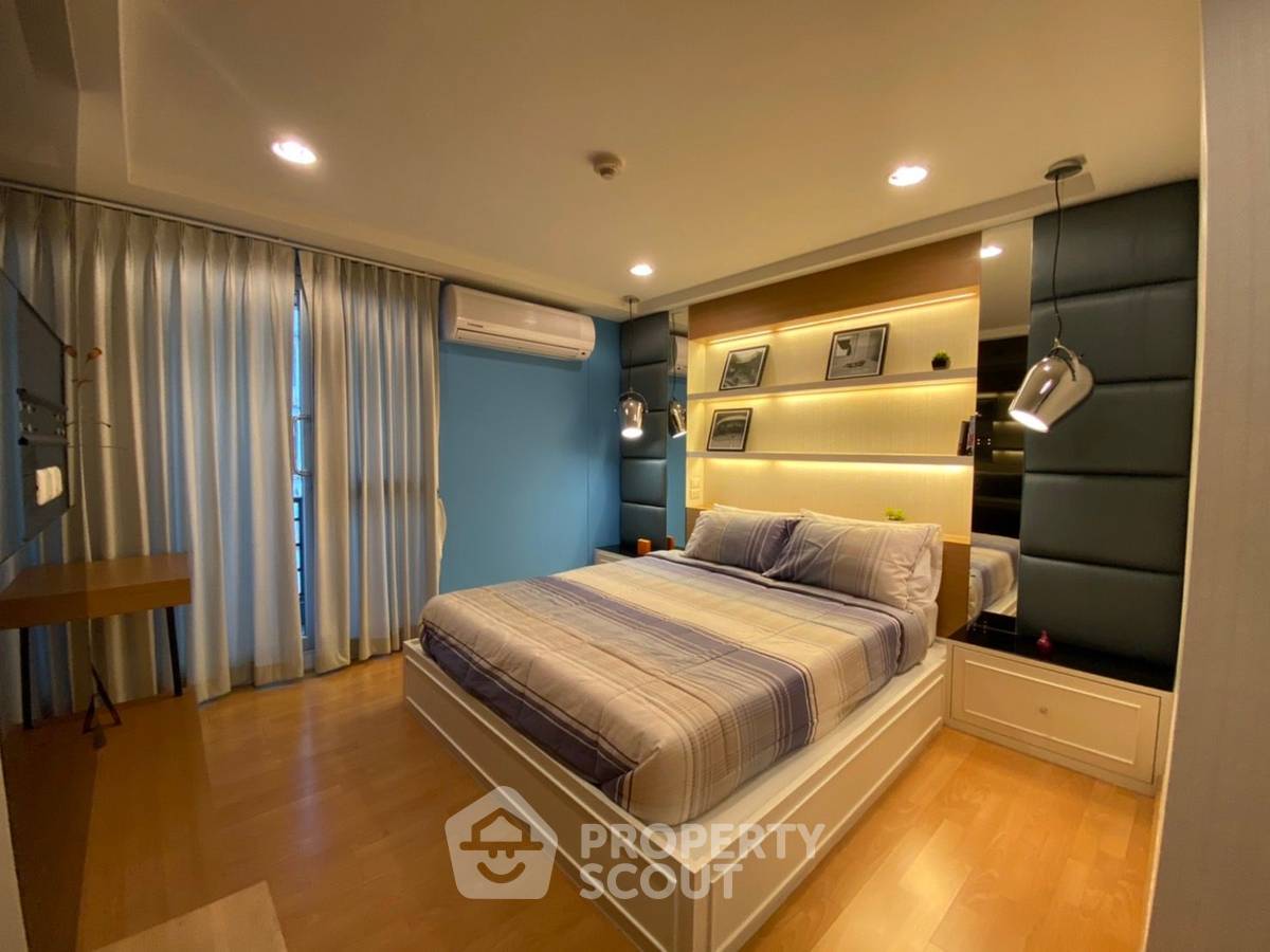 picture 3-BR Condo at Resorta Yen-Akat near MRT Khlong Toei (ID 1852865) - 13/26