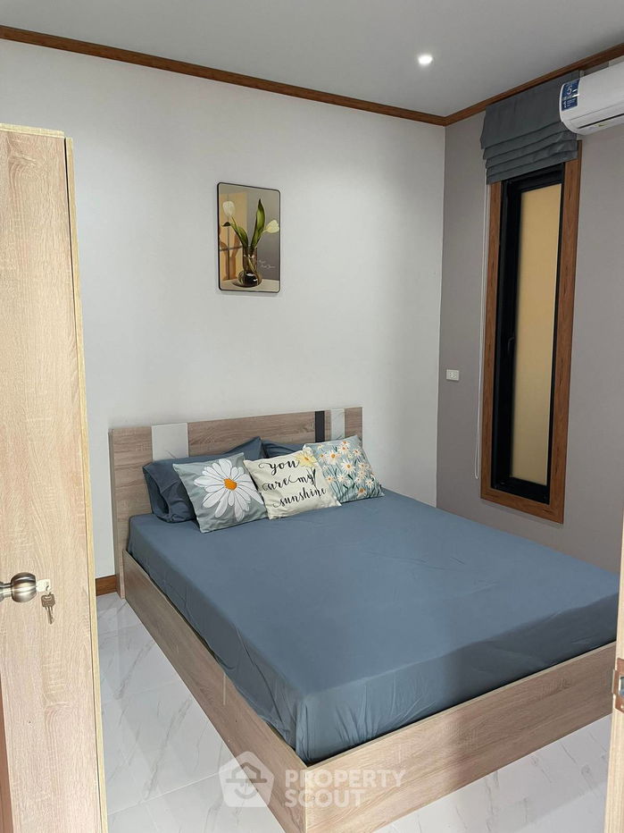 picture 2-BR Townhouse close to Hua Hin City (ID 2284807) - 4/16