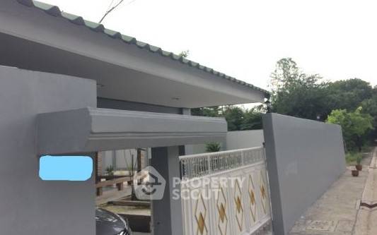 picture 7-BR House at Pruksachat Ramkhamhaeng 118 in Saphan Sung (ID 2147285) - 9/11