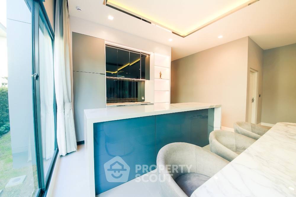รูป บ้าน 5-ห้องนอน ที่ แกรนด์ บางกอก บูเลอวาร์ด กรุงเทพกรีฑา ใน คลองสามประเวศ (ID 1385585) - รูปที่ 40/48