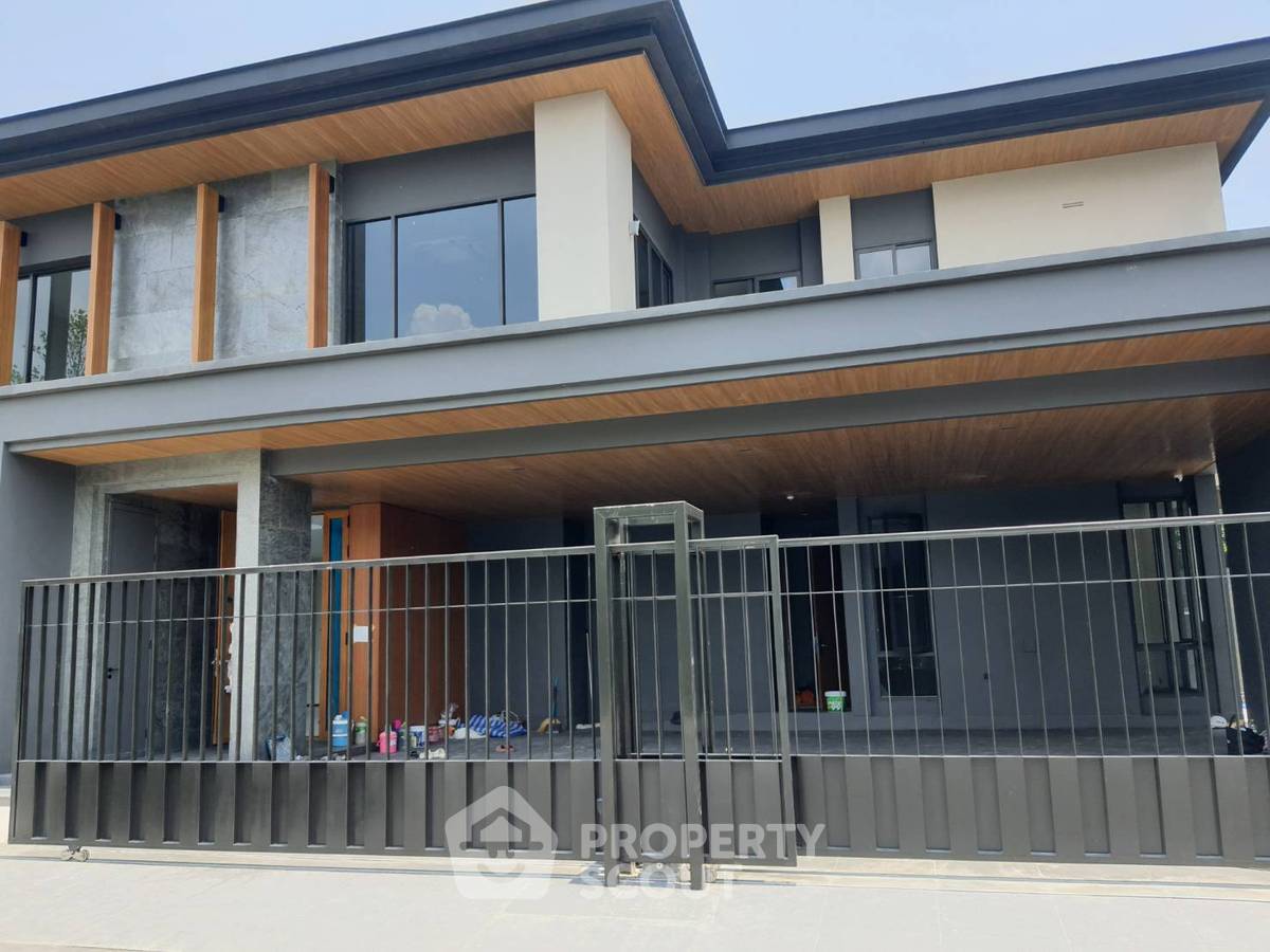 picture 5-BR House in Suan Luang (ID 1837151) - 11/30