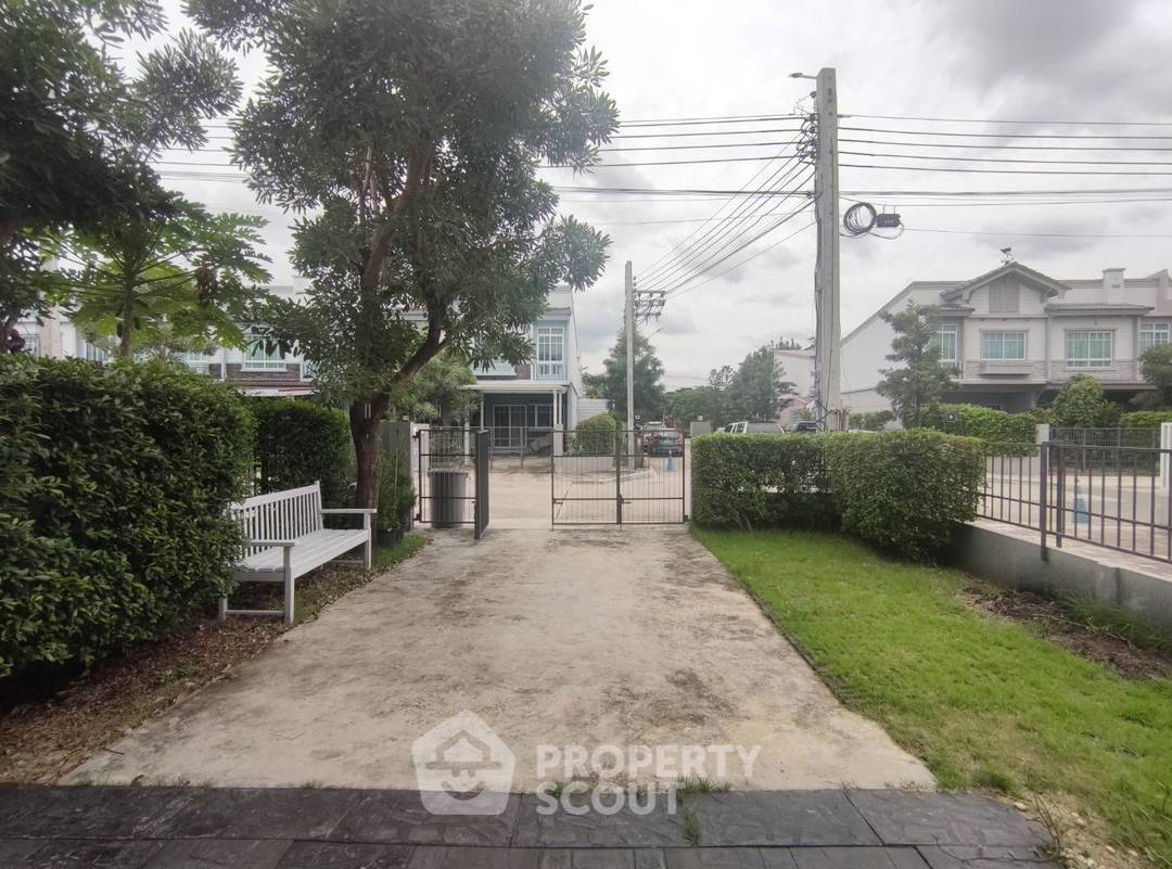 รูป ทาวน์เฮาท์ 2-ห้องนอน ที่ อินดี้ ศรีนครินทร์-ร่มเกล้า ใน มีนบุรี (ID 2075536) - รูปที่ 4/20
