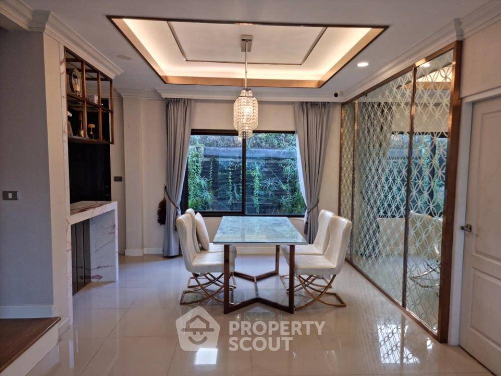 รูป บ้าน 5-ห้องนอน ที่ เซนโทร บางนา กม.7 ใน บางแก้ว (ID 1401604) - รูปที่ 2/16