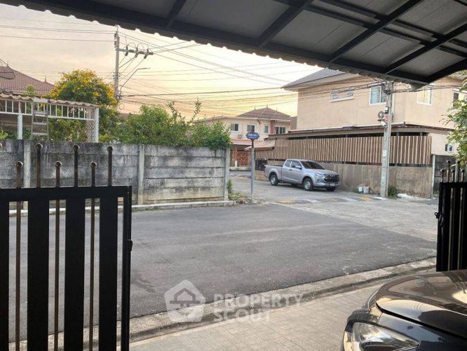 4-bed townhouse for sale, 150 sqm, 35 sq wah, Baan Monthon 8 Thawiwatthana