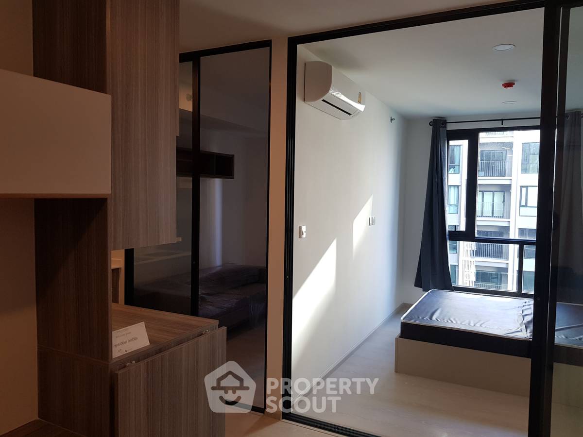 picture 1-BR Condo at Knightsbridge Phaholyothin Interchange in Anusawari (ID 1109135) - 8/8