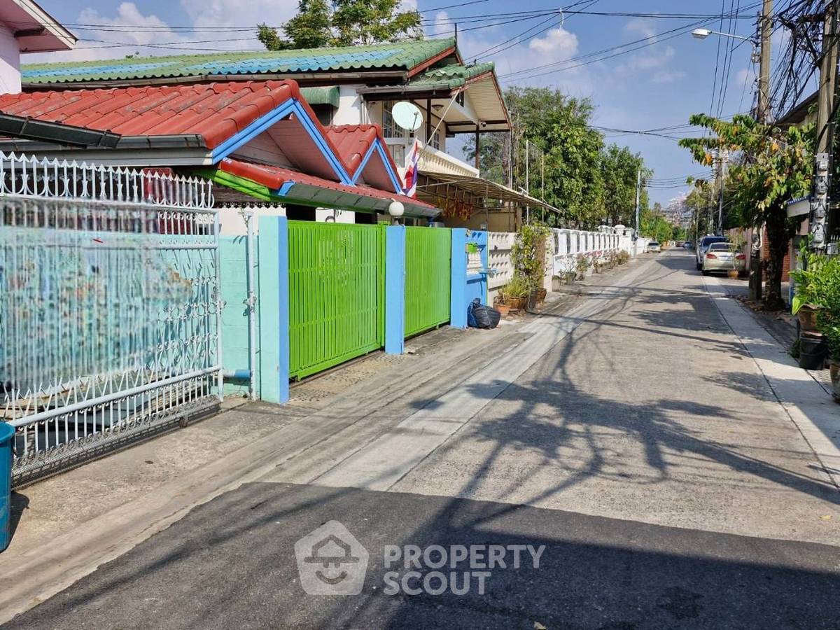 picture 2-BR House at Baan Prawut Anun in Talat Bang Khen (ID 1481326) - 3/5