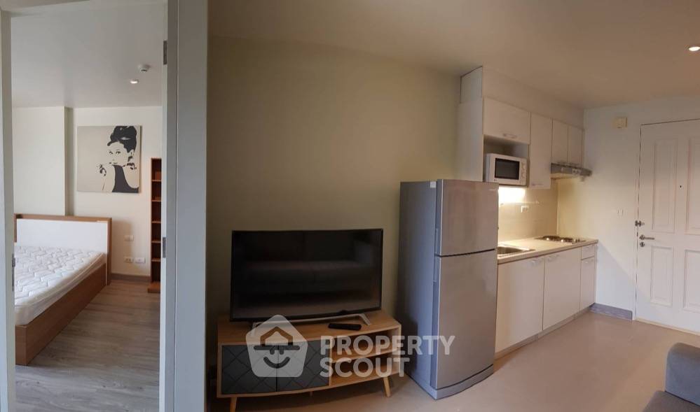 รูป คอนโด 1-ห้องนอน ที่ เดอะ โคลเวอร์ ทองหล่อ เรสซิเดนซ์ ใกล้ BTS ทองหล่อ (ID 635984) - รูปที่ 3/17
