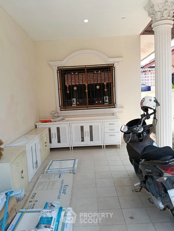 picture 2-BR House close to Pattaya South (ID 2023320) - 2/20
