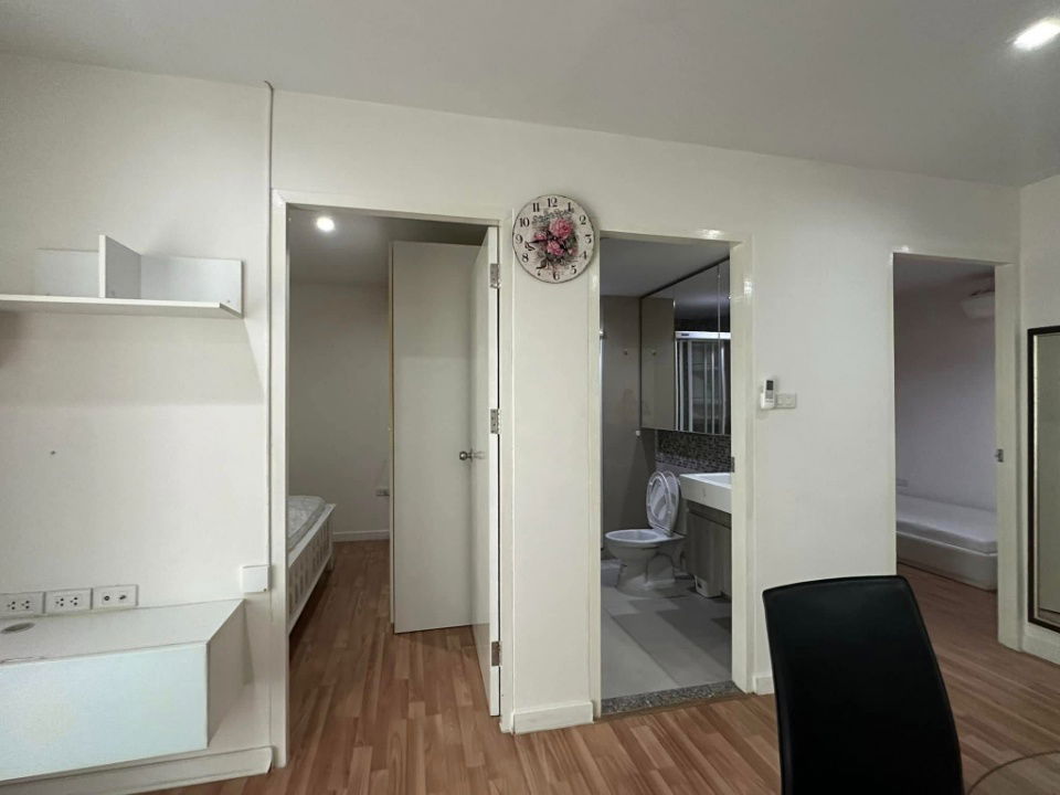 picture For Rent🚝2 Bedrooms We condo Ekkamai-Ramintra (Near MRT Pink Line) 📱Line: @promptcondo - 3/15
