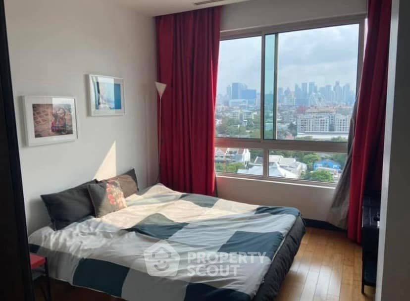 picture 2-BR Condo at The Lofts Yennakart in Chong Nonsi (ID 885213) - 1/11
