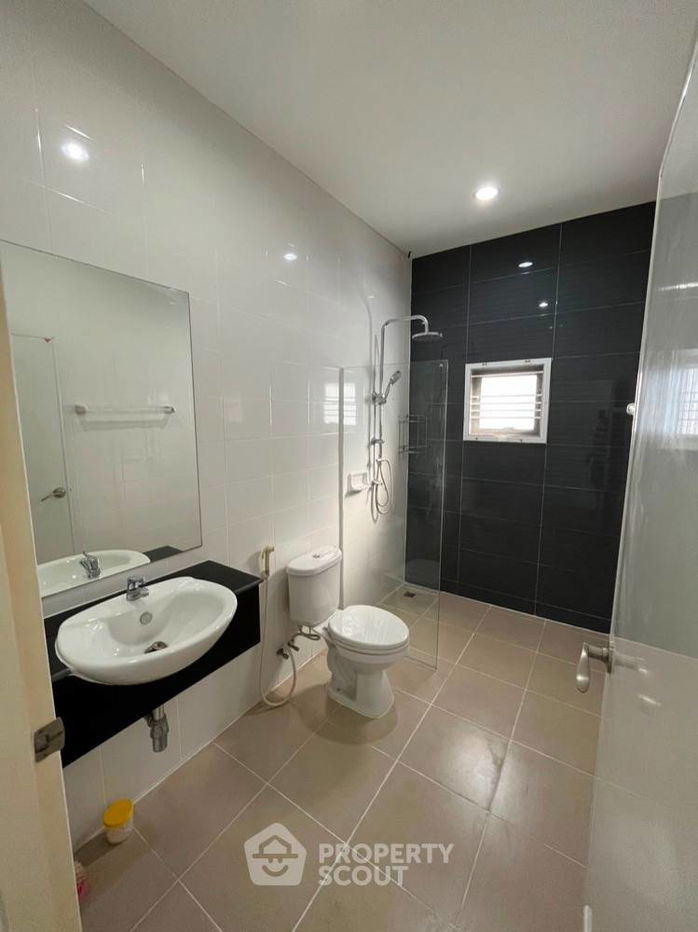 picture 3-BR House in Nong Tamlueng (ID 1045591) - 4/10
