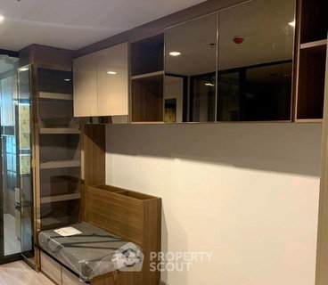 1-BR Condo at Life Ladprao near BTS Ha Yaek Lat Phrao (ID 2107945)