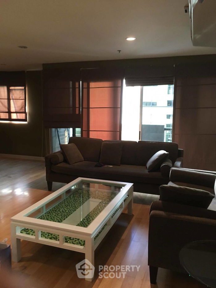 picture 1-BR Condo at The Grand Regent Condominium near BTS Ratchadamri (ID 738935) - 1/6