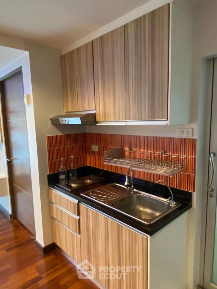 picture 1-BR Condo at Dlv Thonglor 20 Condominium near ARL Ramkhamhaeng (ID 1893668) - 11/15