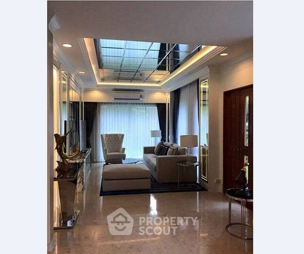 5-bed house for sale, 441 sqm, 105 sq wah, FYNN Sukhumvit 31