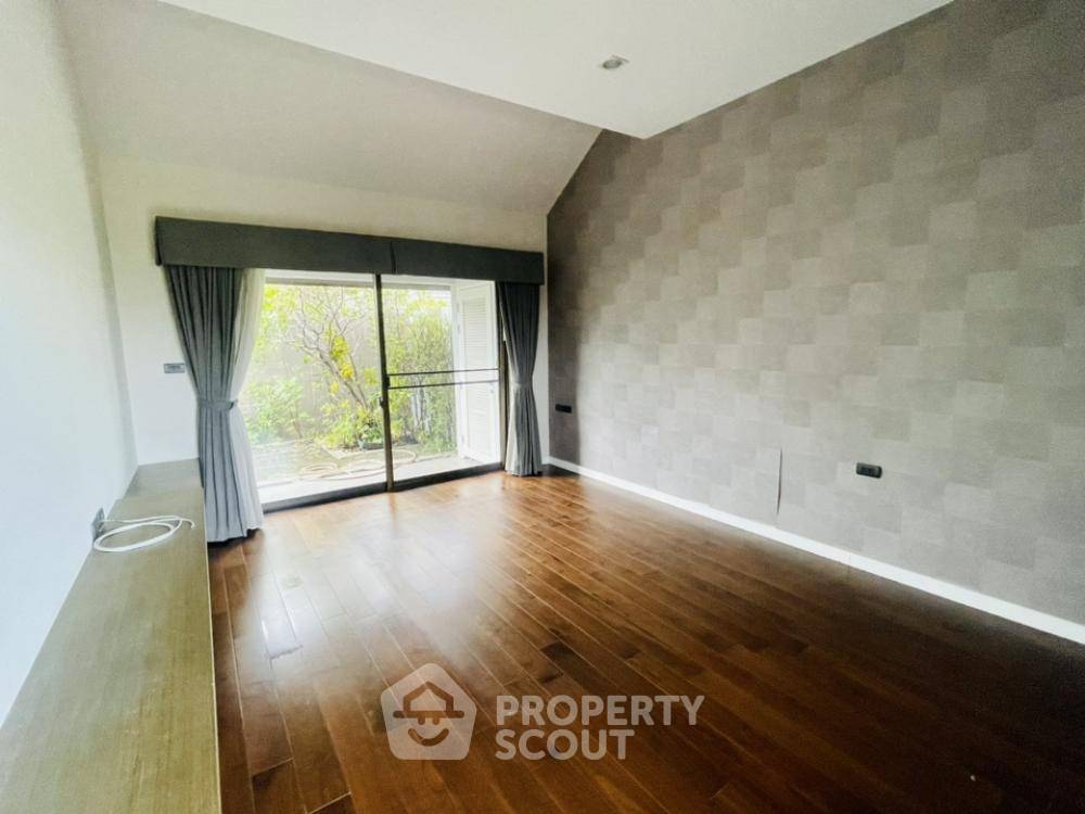 picture 4-BR House at Private Nirvana Residence North-East in Khlong Chan (ID 1775049) - 22/26