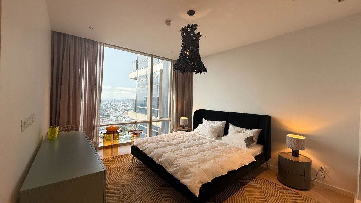 picture The Four Seasons Residences Bangkok stands as a pinnacle of luxury - 3/18