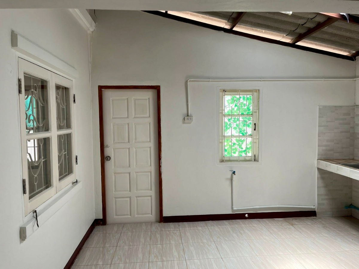 รูป 🏡✨ ให้เช่าบ้านแฝด พฤกษา 20 ลำลูกกา – พื้นที่เยอะ จอดรถได้3-4คัน เดินทางสะดวก 3 ห้องนอน 2 ห้องน้ำ - รูปที่ 12/14