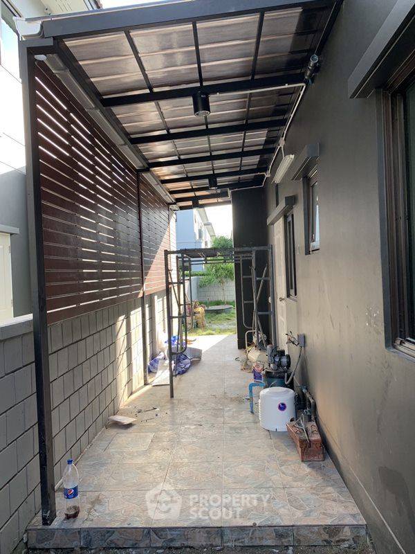 picture 4-BR House at Centro Bangna Km.7 in Bang Kaeo (ID 2150290) - 10/10