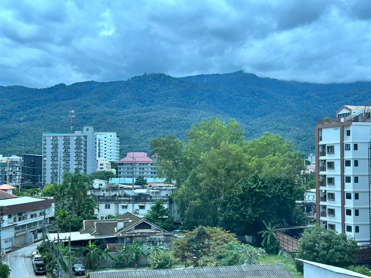 picture 2bedrooms Trams condo Jed yod , near Nimman , CMU : Tel. 082-3899314 (Khun Boo) - 3/23